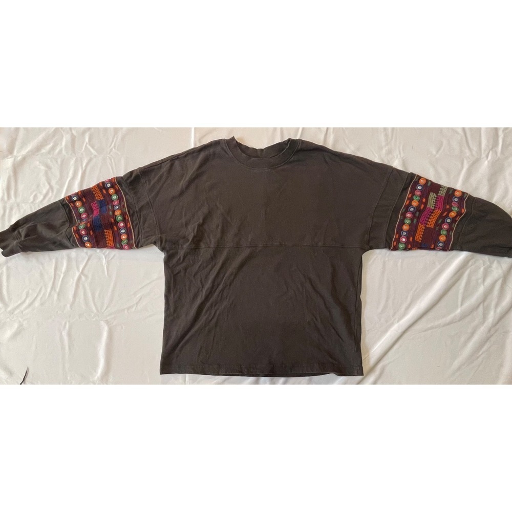 Urban Outfitters Cape May Slouchy Oversized Sweatshirt‎ Embroidered Sleeves XS